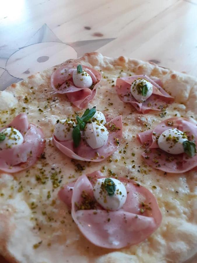 L'Angolo Dei Sapori Rueun Buitenkant foto